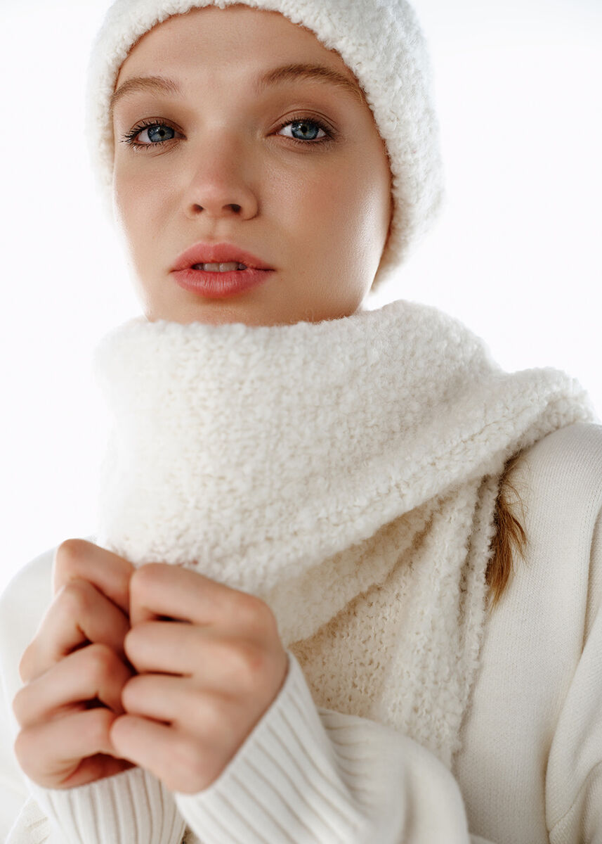 ALPACA BLEND ECRU SCARF - KNITSS