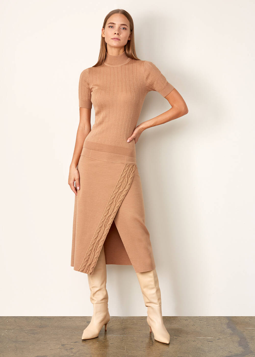 Balıkçı Yaka Merino Yün Kısa Kollu Camel Triko Üst - 2