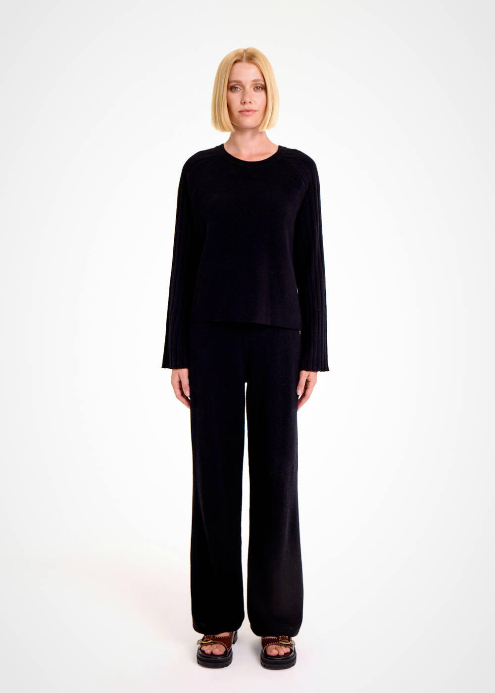 BLACK OVERSIZE CASHMERE SWEATER - 2