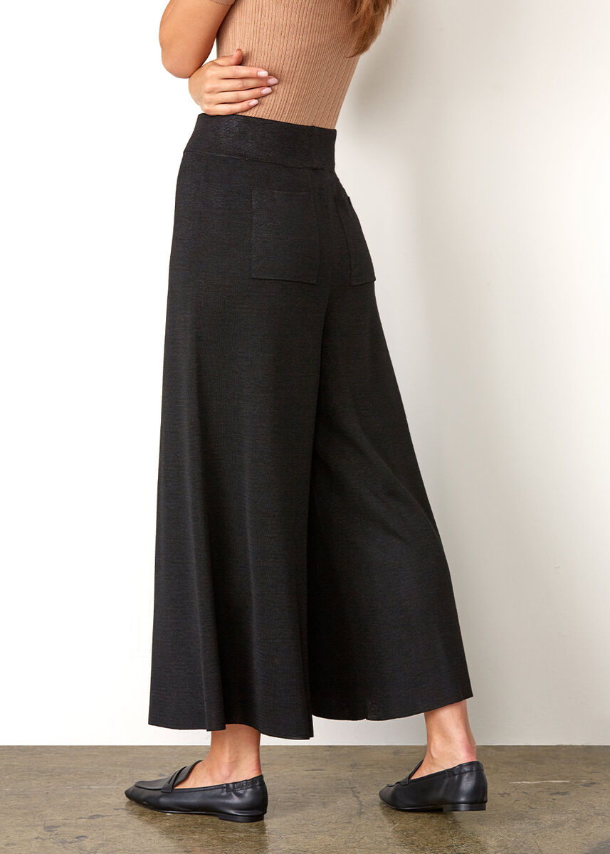 Bol Kesim İtalyan İplik Crop Siyah Triko Pantolon · 7