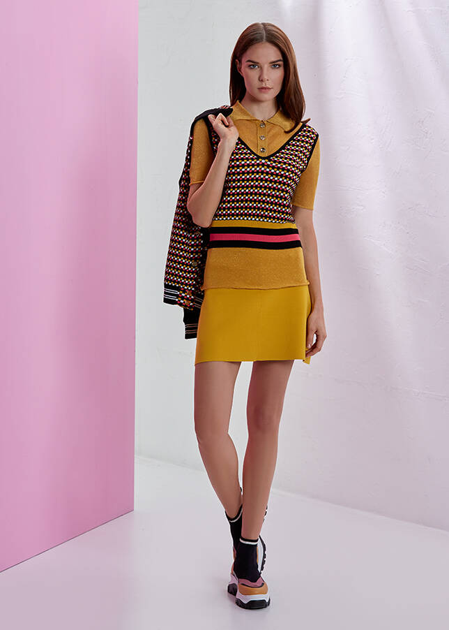 BUTTONED POLO NECK TOP - 2