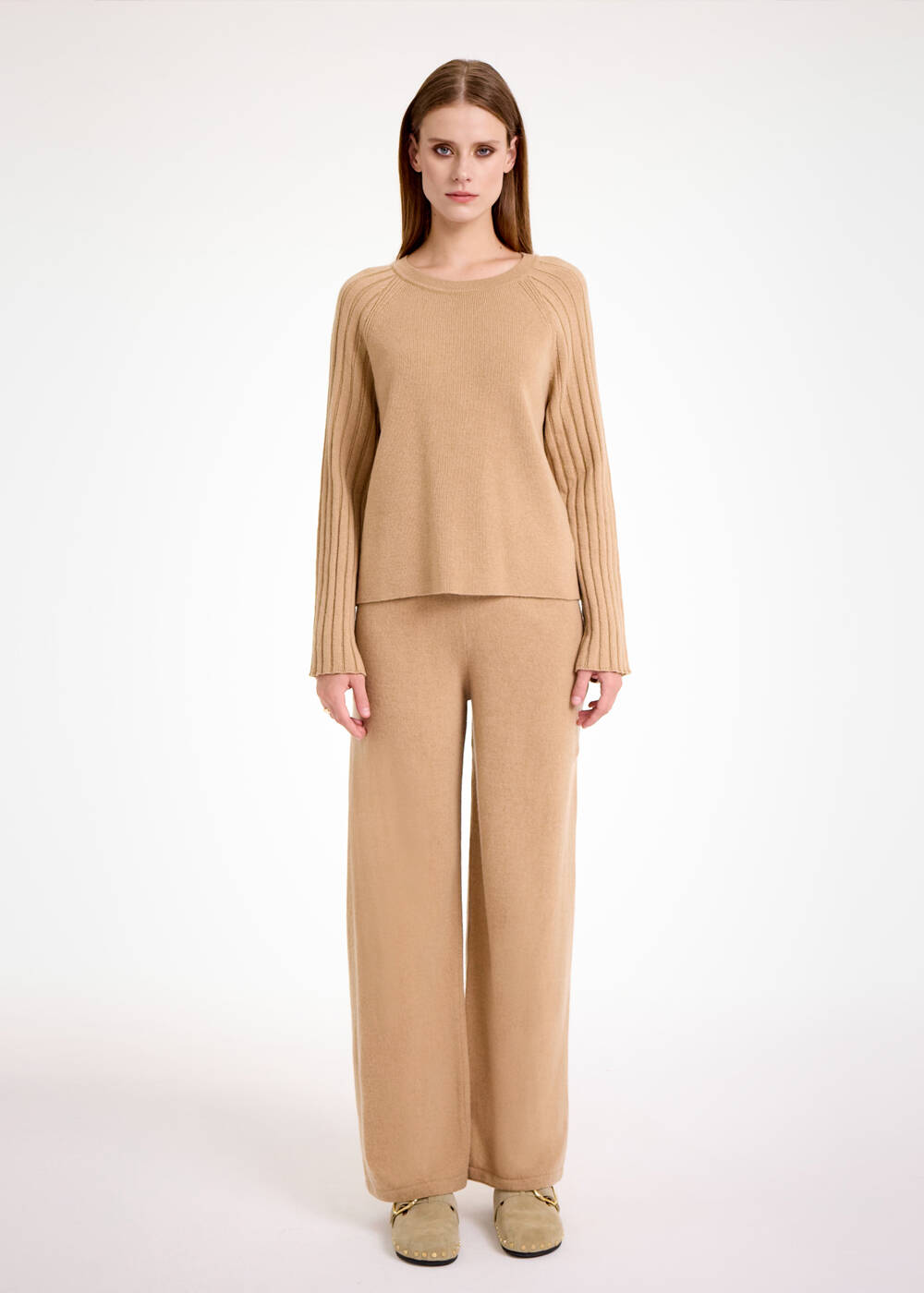CAMEL OVERSIZE CASHMERE SWEATER - 2