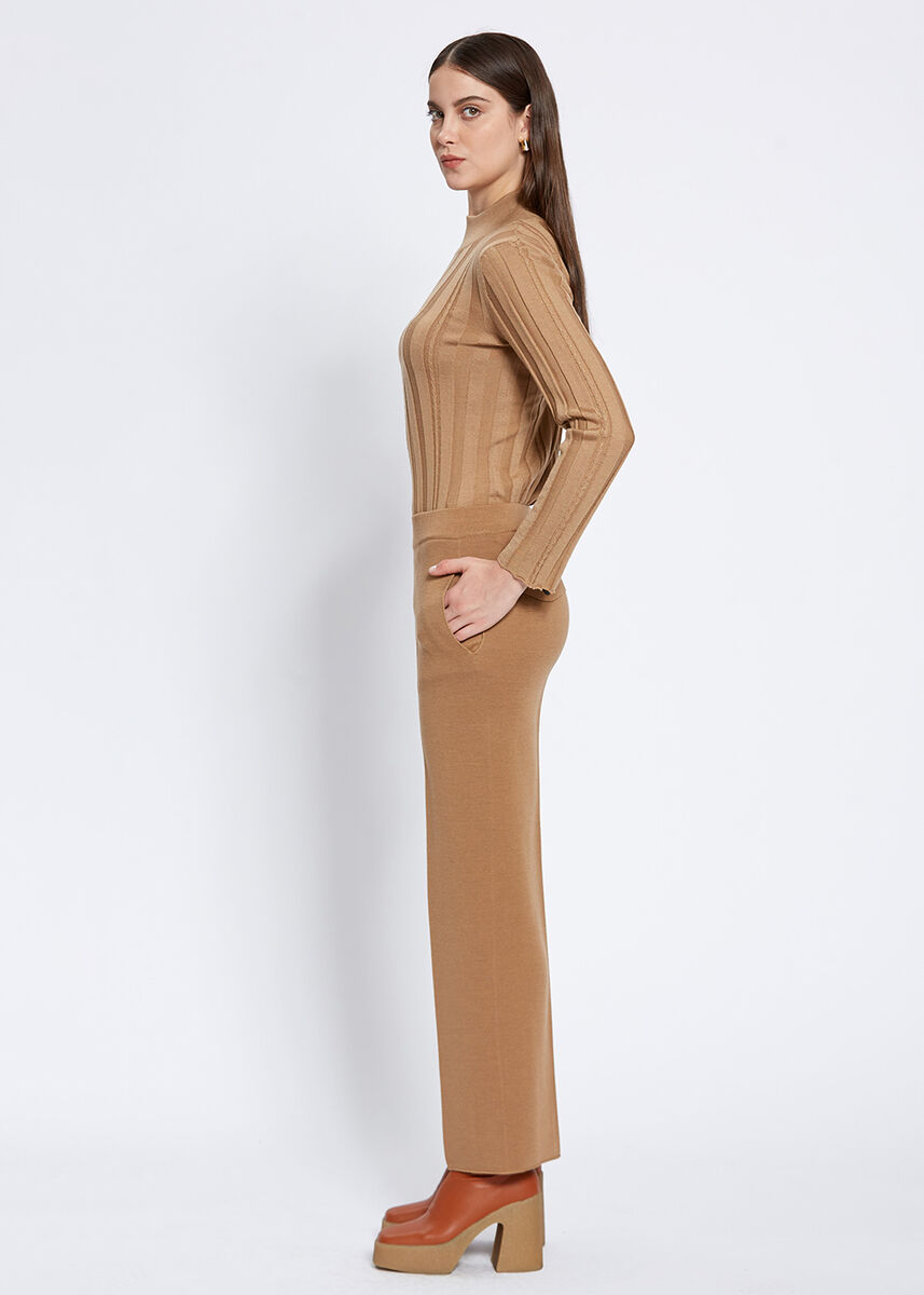 Cep Detaylı Camel Merino Yün Triko Pantolon · 4