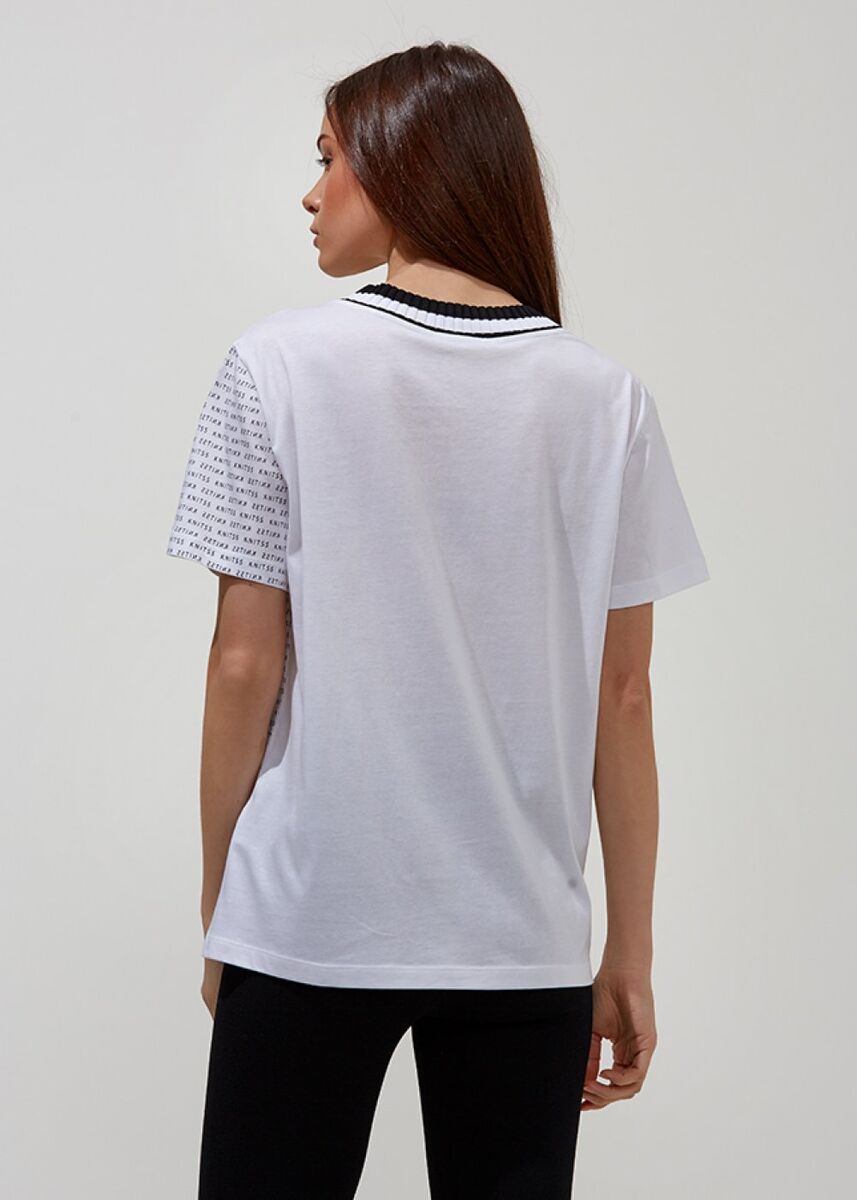 Desenli V Yaka Pamuk Beyaz T-Shirt · 3