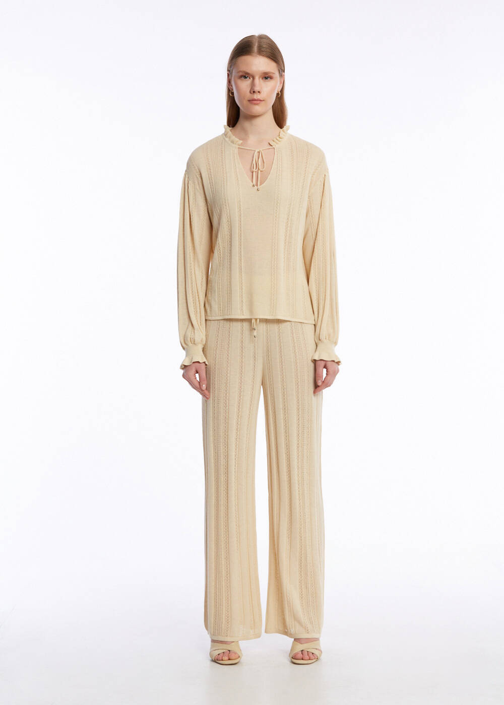 DROP COLLAR SPECIAL DESIGN SAND KNIT TOP - 2