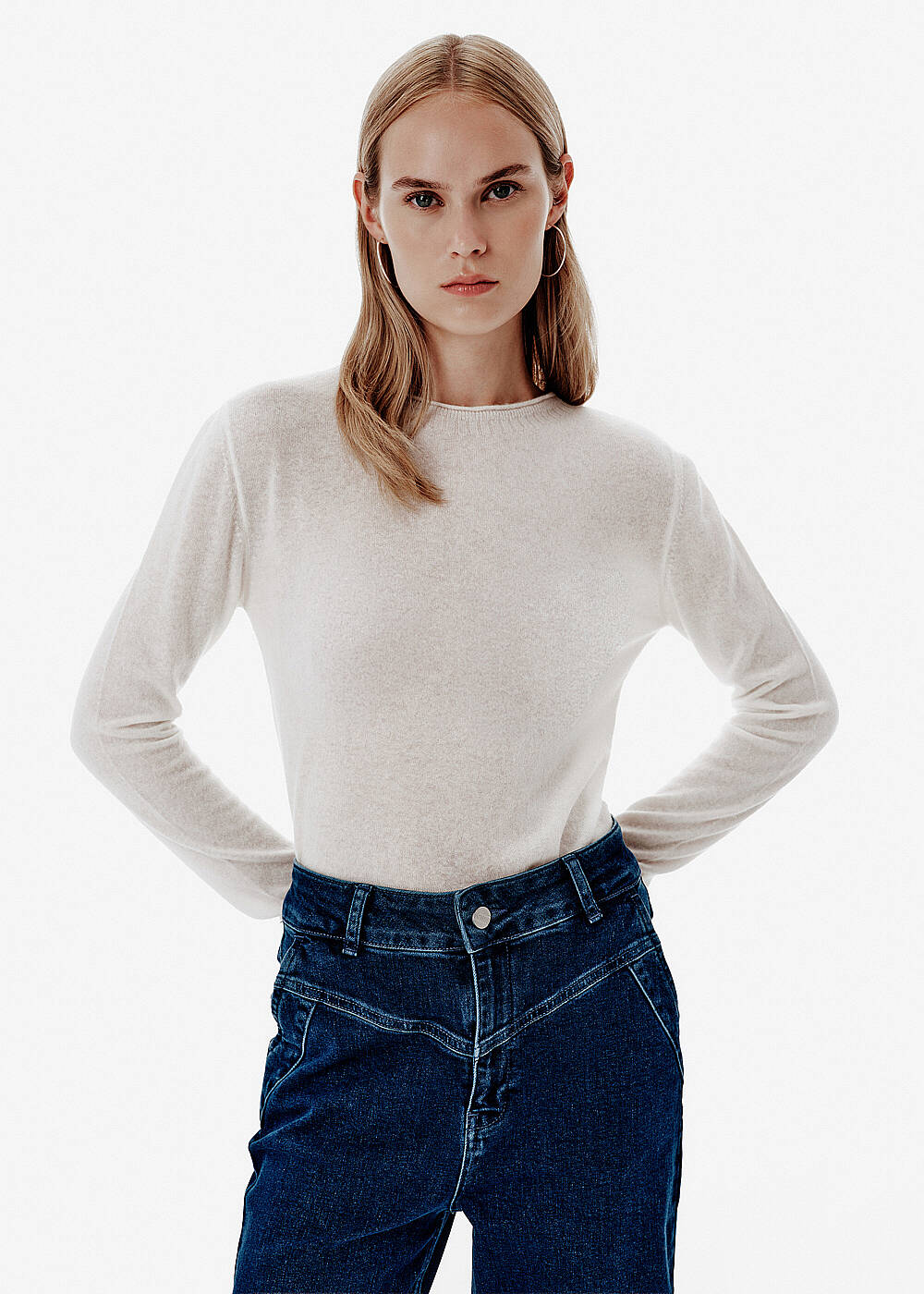 Fine Knit Ecru Sweater - 1