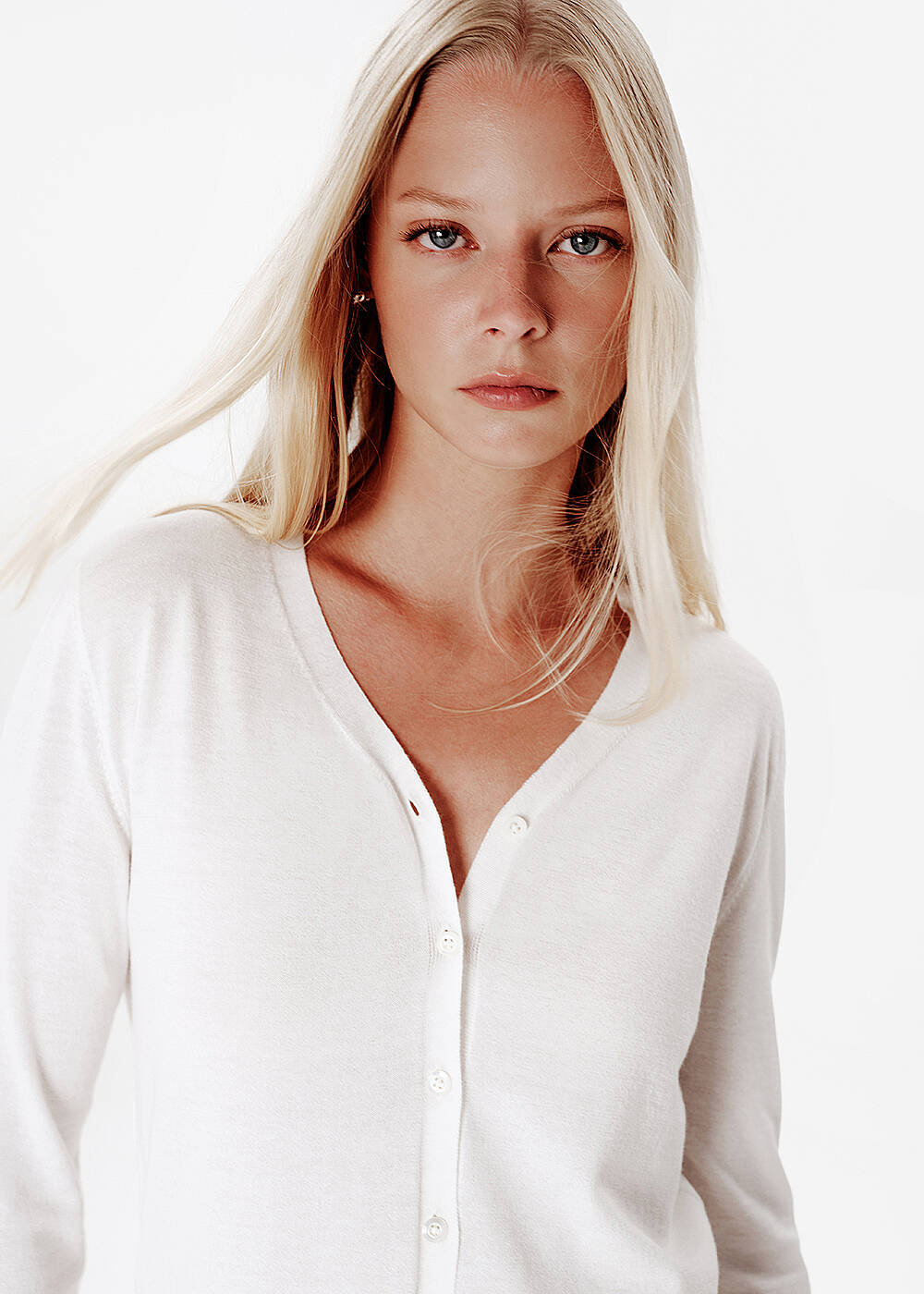 Fine Knit Enamel Button Ecru Cardigan - 1