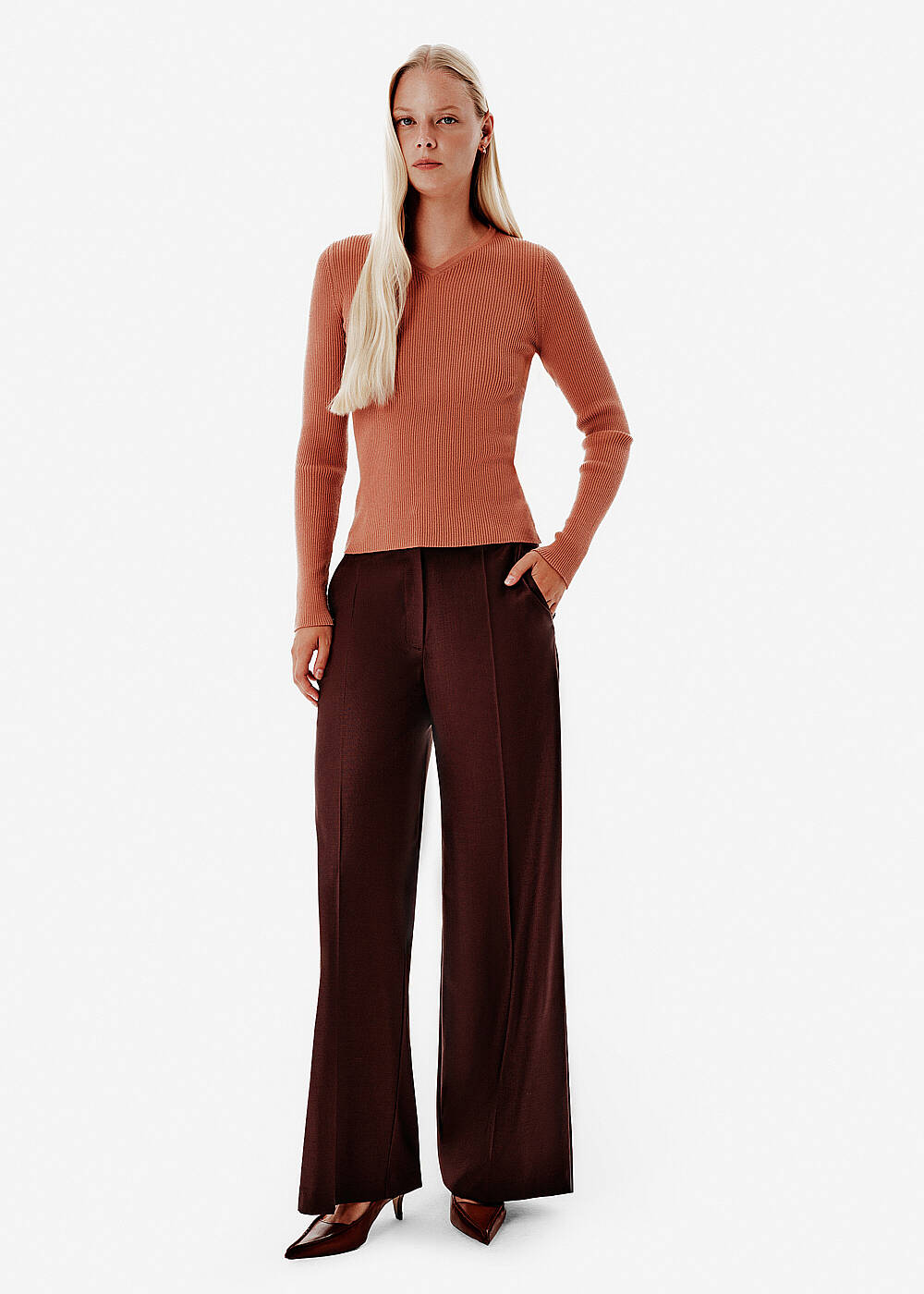 Fine Knit V-Neck Brown Rib Sweater - 2