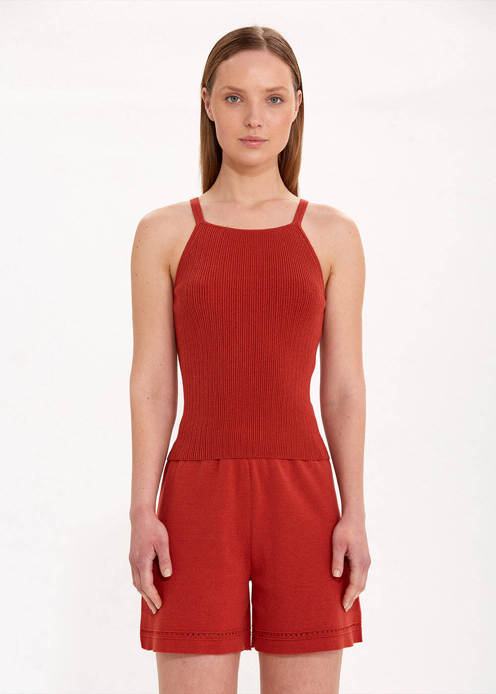 Halter Yaka Tarçın Rengi Triko Üst - 1