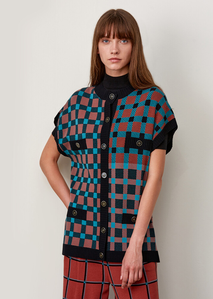 womens checkered button up
