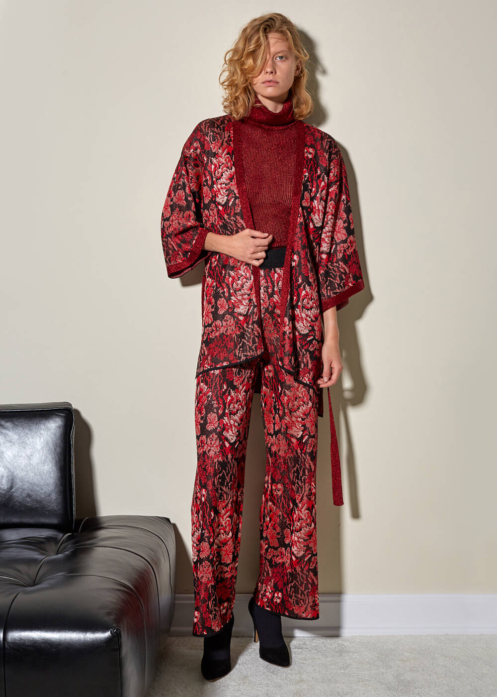 Kemerli Çiçek Desen Kırmızı Triko Kimono Hırka - 2