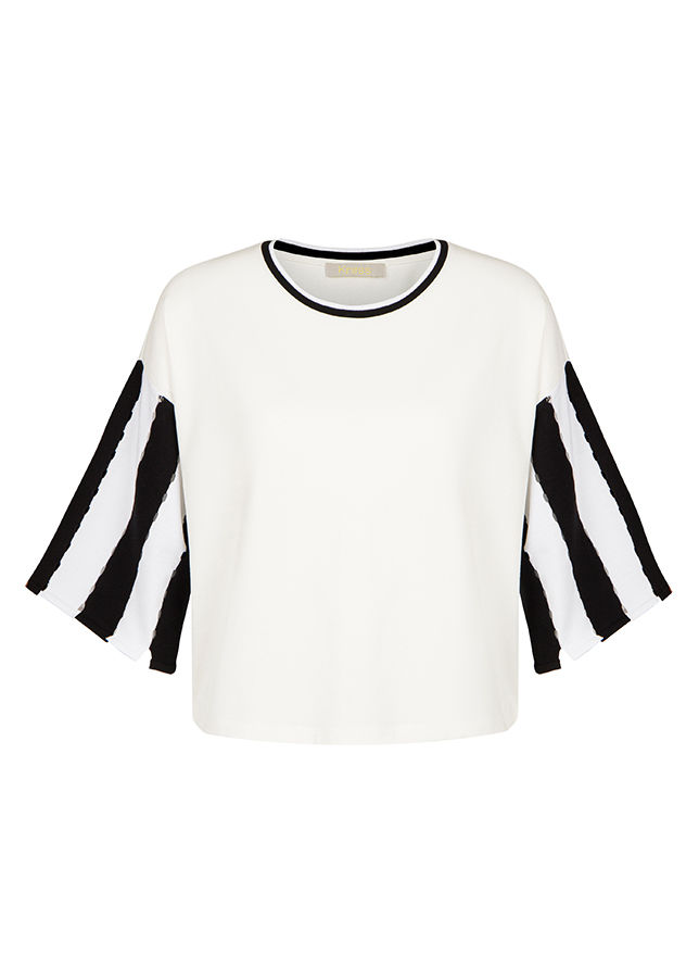 Kolları Triko Detaylı Beyaz T-Shirt · 6