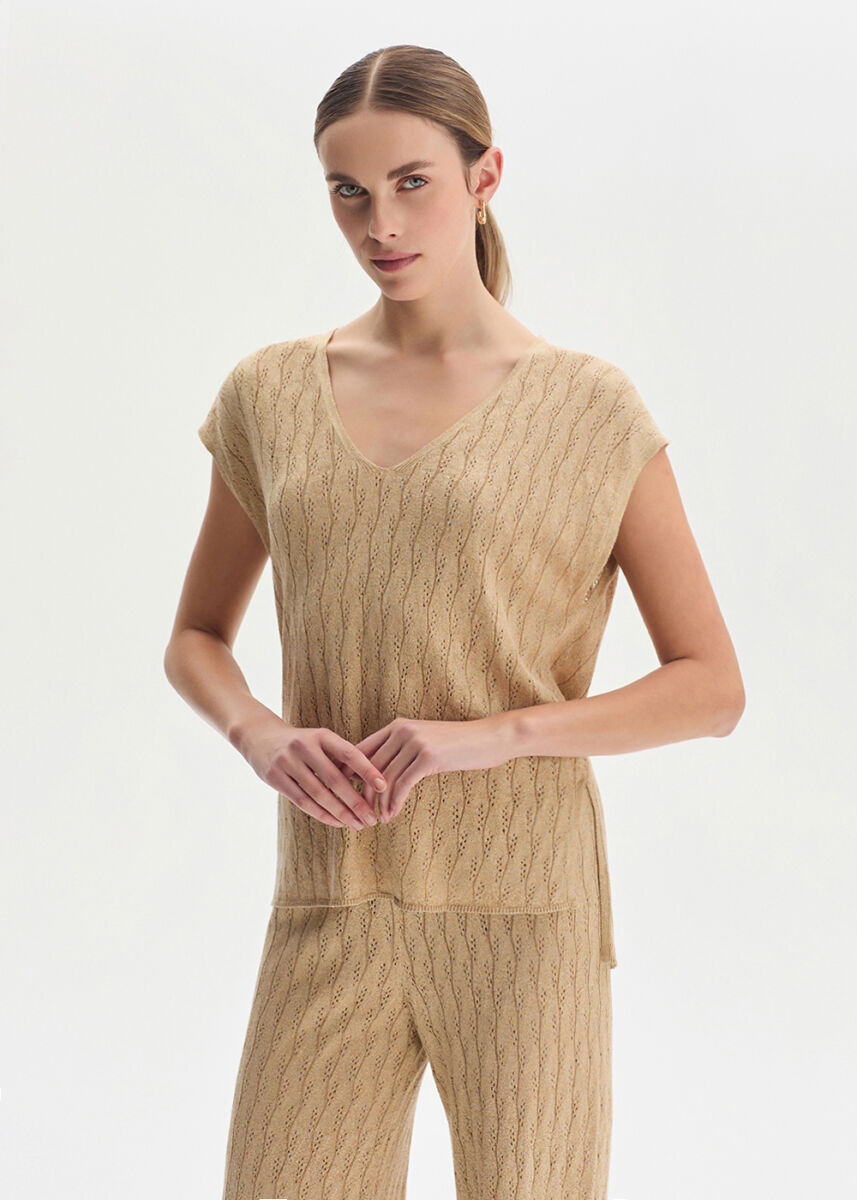 Kum Rengi Işıltılı Keten Karışımlı Triko Üst - KNITSS