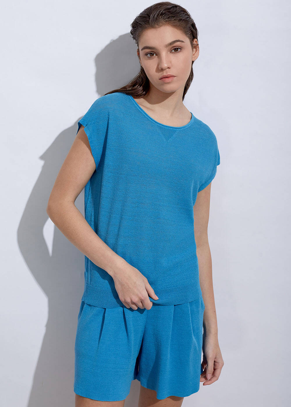 Linen Sleeveless Sky Knit Top - 1