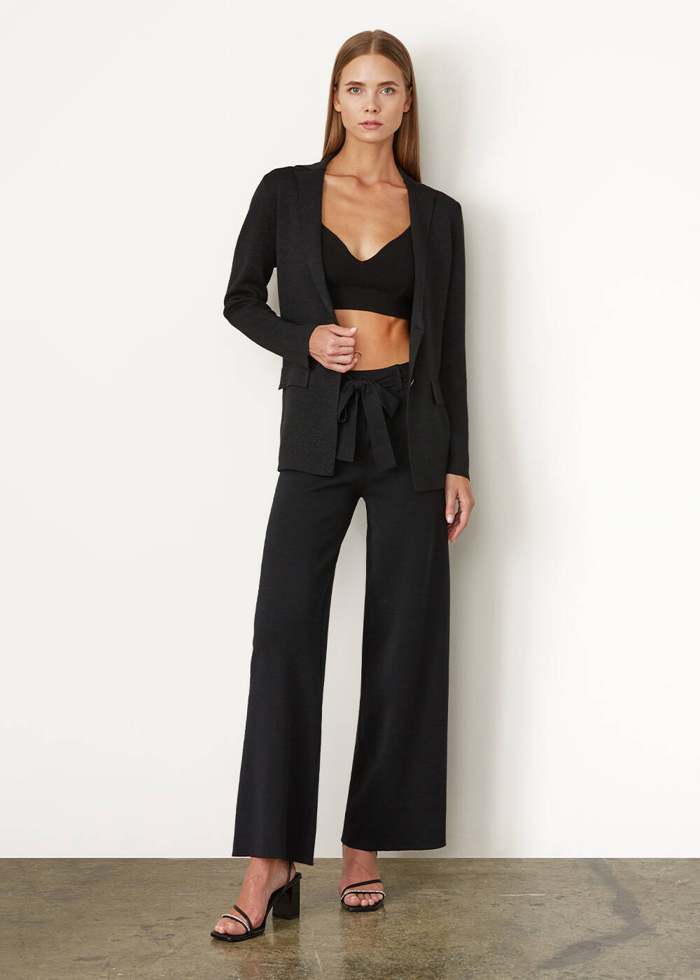 Merıno Wool Black Crop Knıt Top Wıth Straps - 2