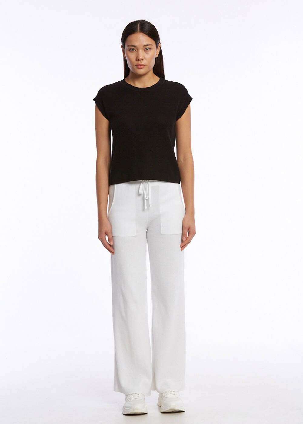 ORGANIC COTTON BLACK KNIT TOP - 2