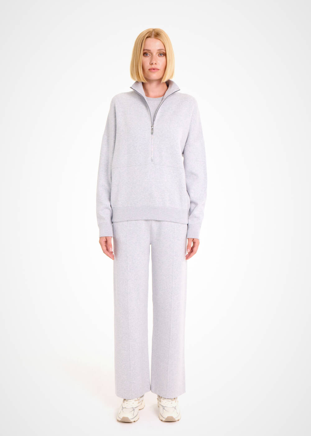 ORGANIC COTTON LIGHT GREY LOUNGEWEAR SWEATER - 2