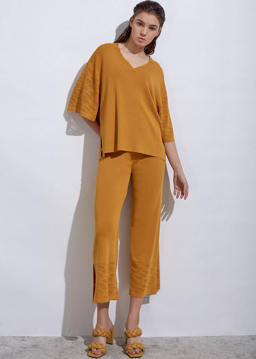 Örgü Detaylı Crop Sarı Triko Pantolon - 2