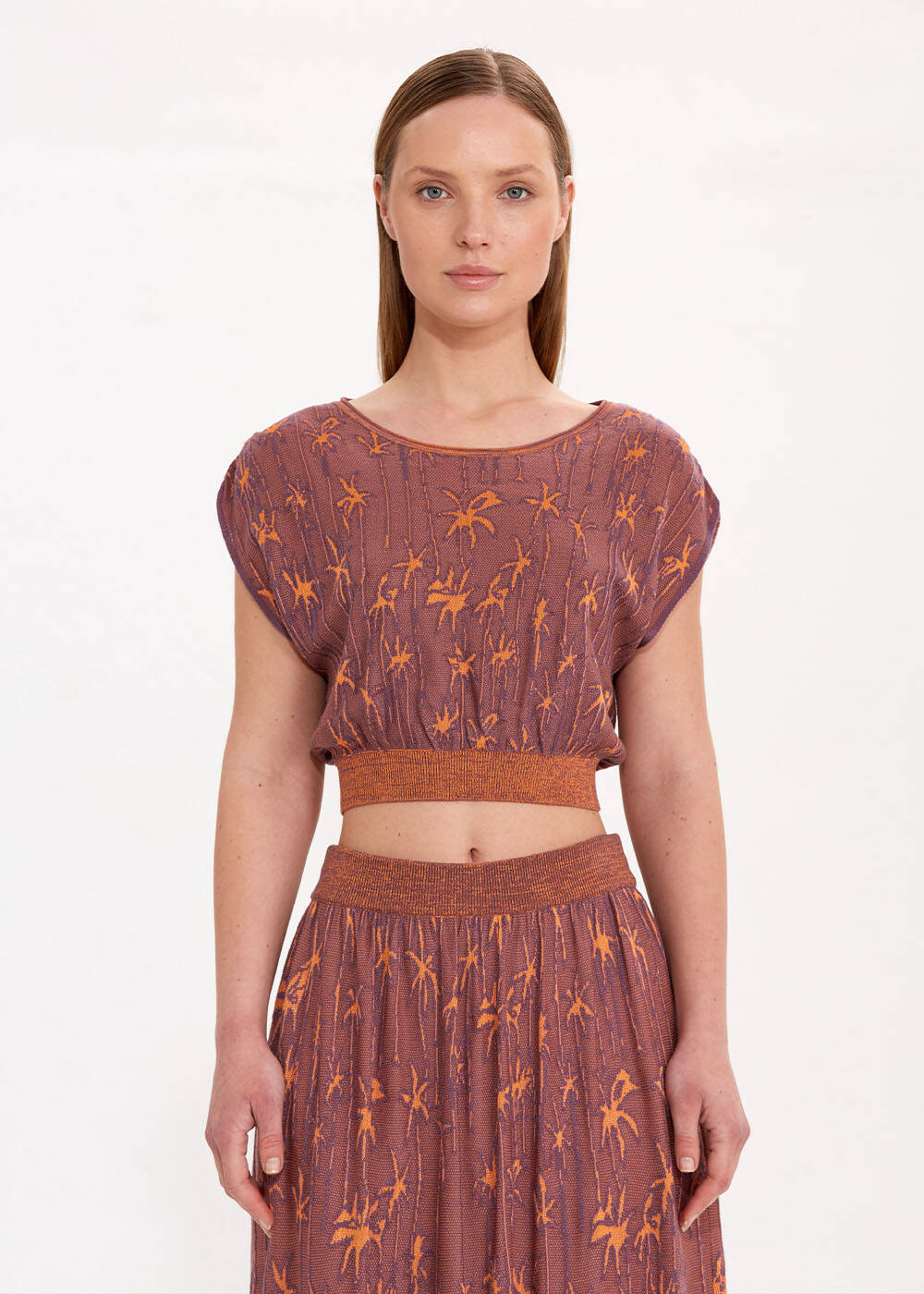 PALM PATTERNED CROP KNIT TOPS - 1
