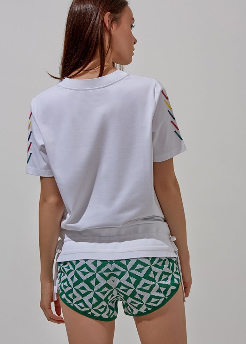 Pamuk V Yaka Beyaz T-Shirt · 4