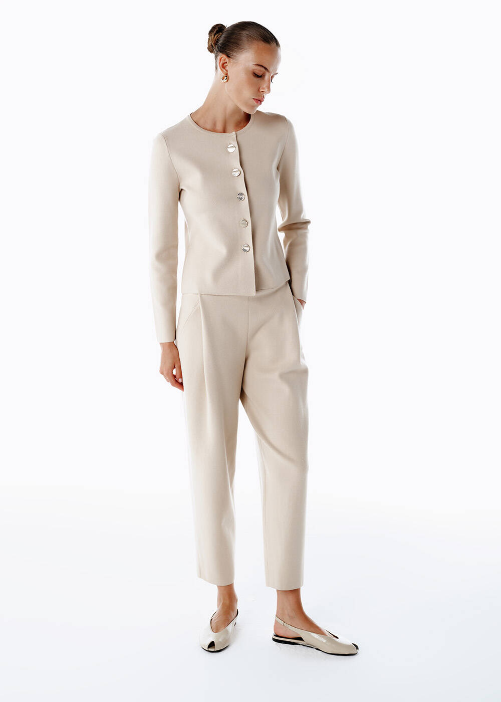 PLEAT DETAILED KNIT PANTS LATTE - 2
