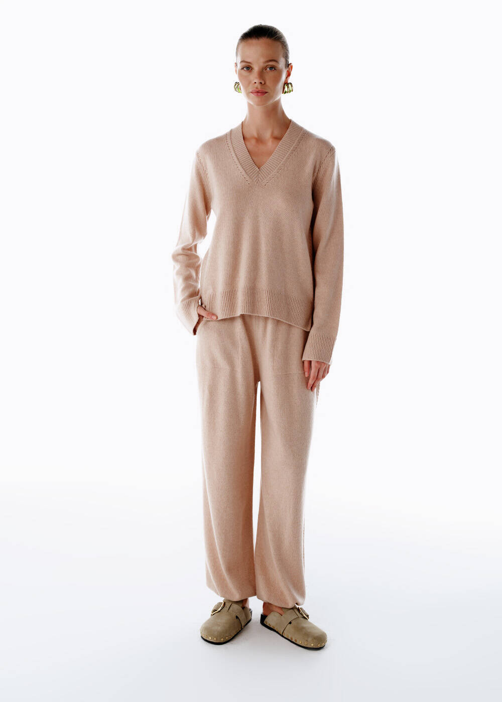 POWDER V NECK CASHMERE SWEATER - 2