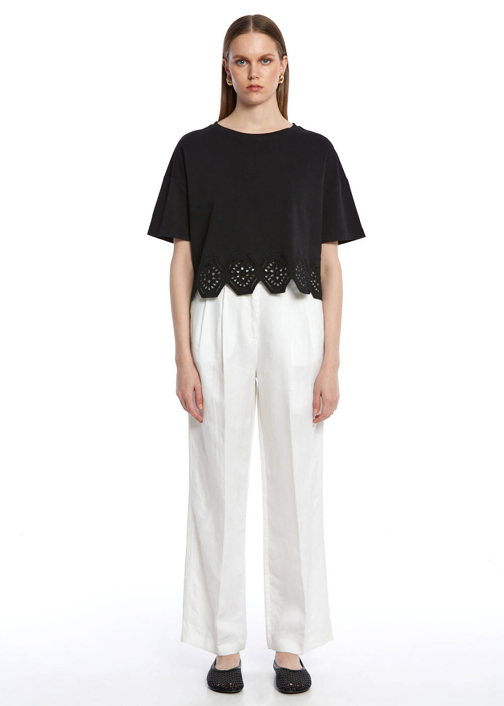 PURE COTTON EMBROIDERIED BLACK T-SHIRT - 2