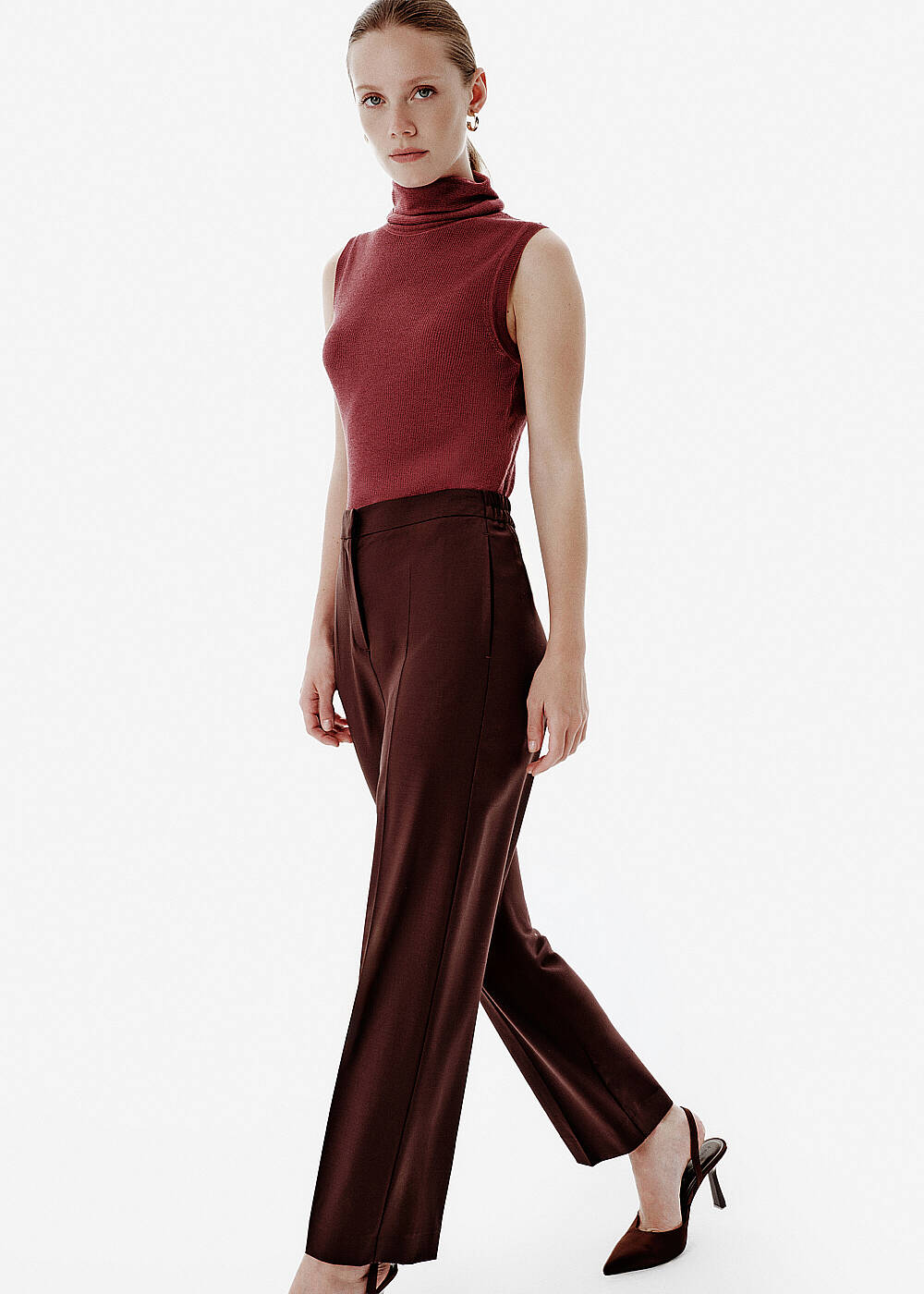 Relax Cut Straight Leg Sangria Color Pants - 1