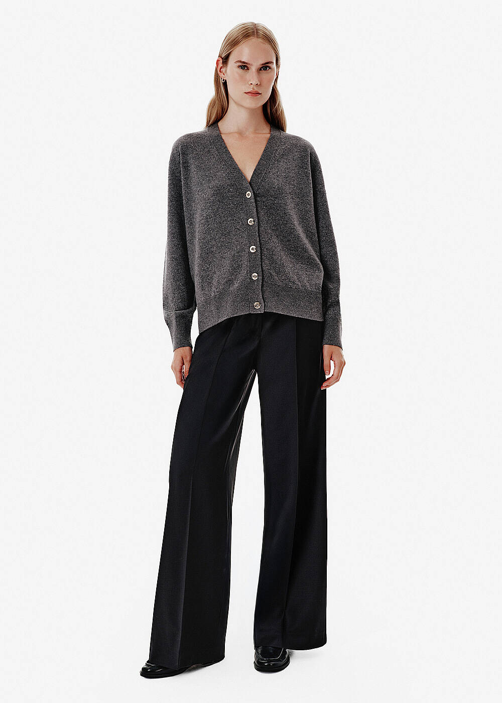 Relax Fit Grey Knit Cardigan - 2