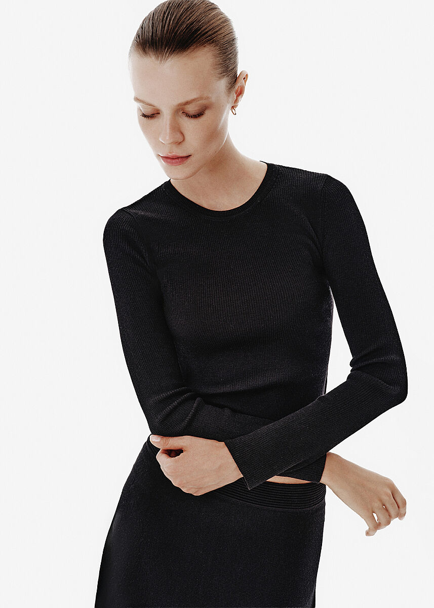 Rib Knit Black Sweater - KNITSS