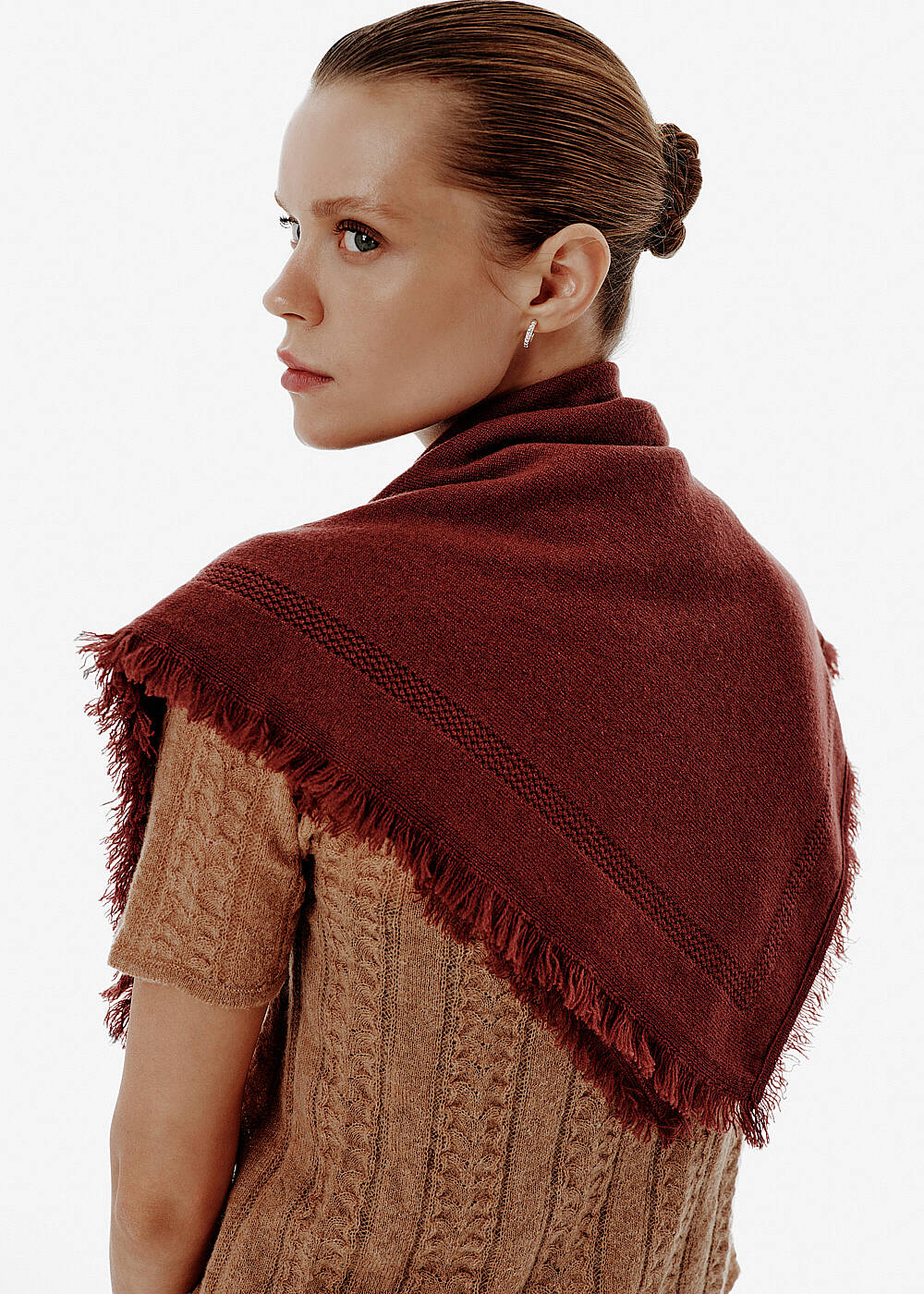 Square-Shape Fringe Detail Sangria Cashmere Scarf - 2